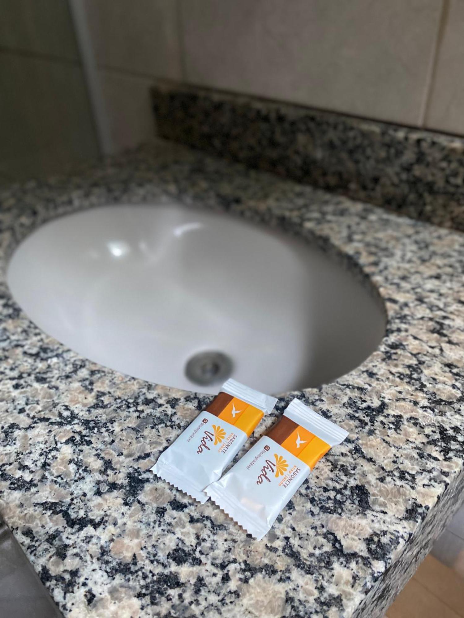 Hotel Mendes Azevedo Goiânia Esterno foto